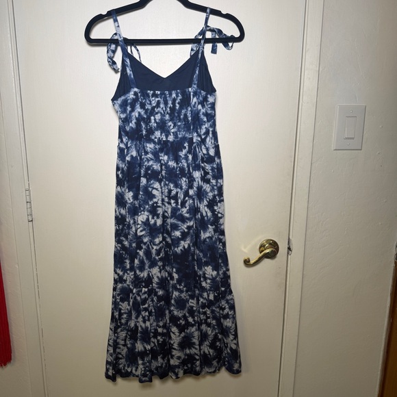 GAP Navy and White Tie-Dye Maxi Dress Sz 4 - Picture 6 of 9